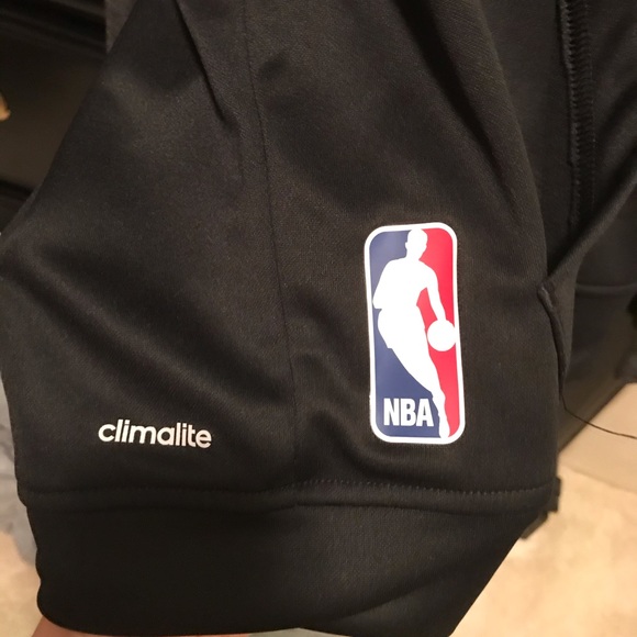 Adidas Charlotte Hornets Jacket - Picture 4 of 7